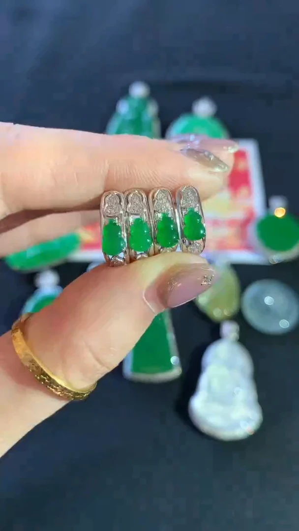 【闪购商品】翡翠18K金镶嵌耳饰多样性发其一|3800+0