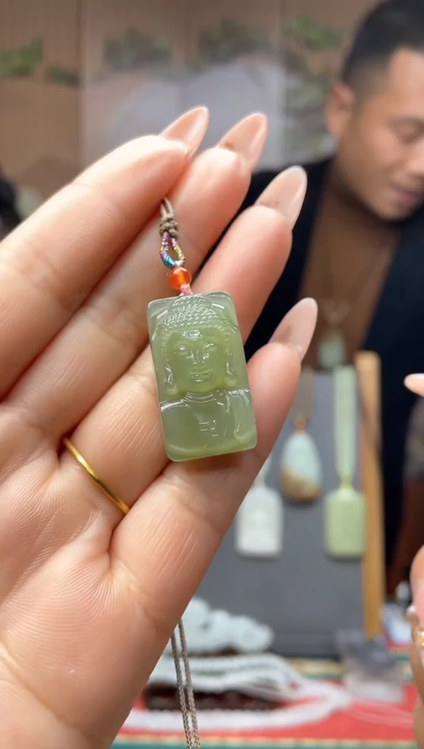 【闪购商品】和田玉颈饰未镶嵌一