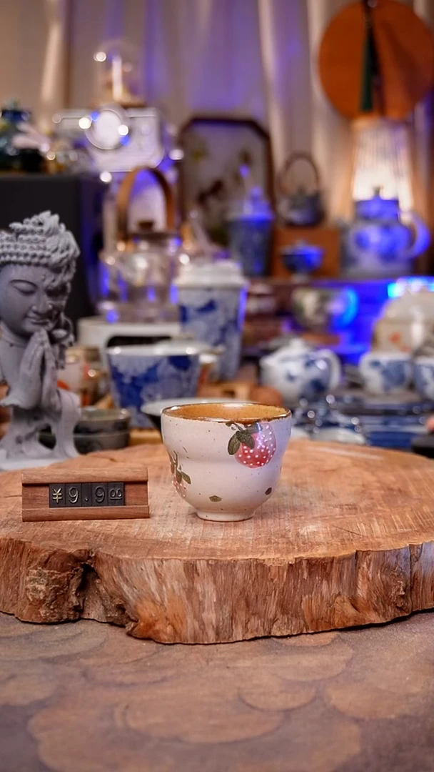 杯子草莓手工手绘手工手绘