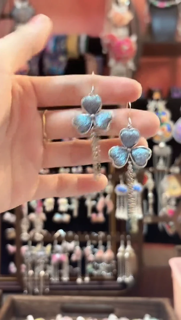 织绣云织谣民族风精美饰品   245