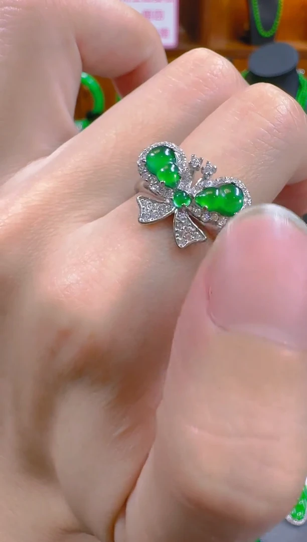 翡翠戒指未镶嵌天然A货翡翠