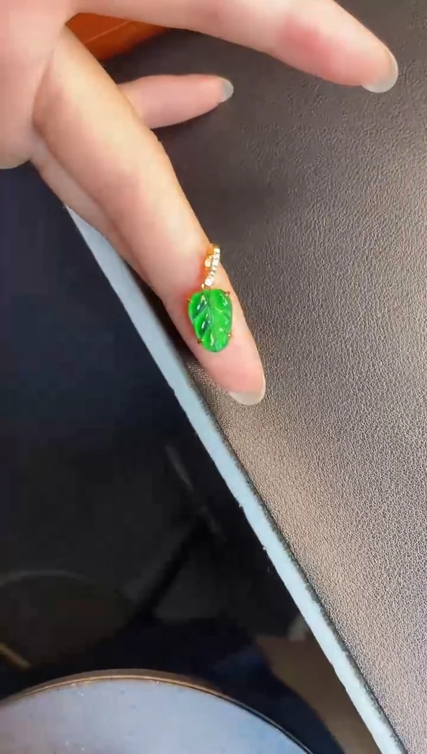 吊坠(不含链)银S925镶嵌翡翠天然A货翡翠