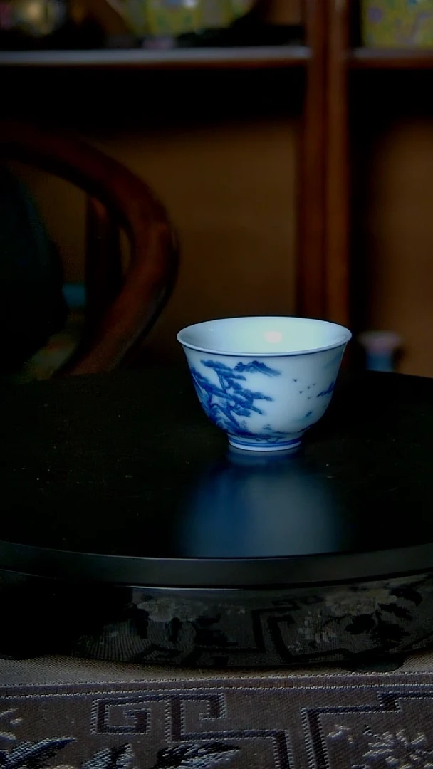 景德镇手工青花山水铃铛杯
