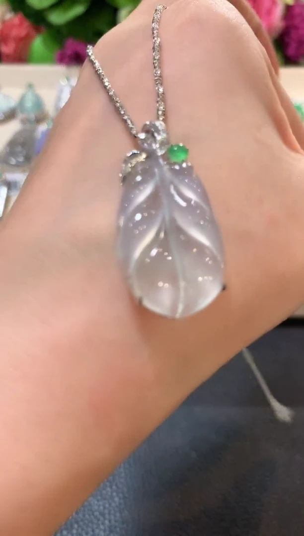 吊坠(不含链)18K金镶嵌翡翠m55