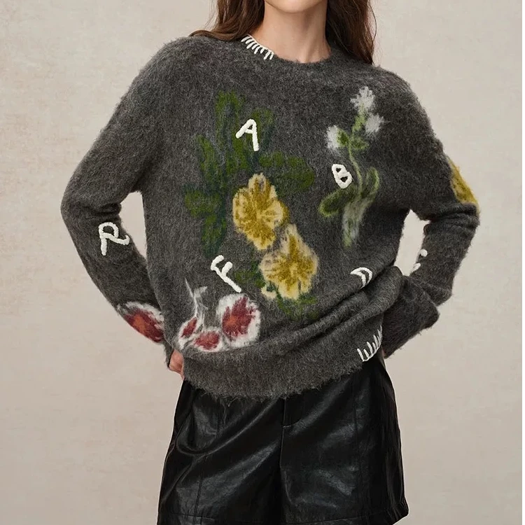 『朱小姐』“夜花园2”针织羊毛混纺刺绣宽松松弛感毛衣  F334