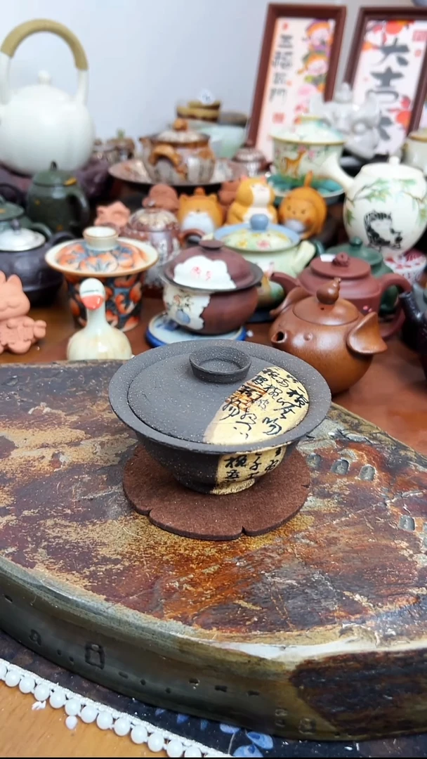 【 茶瓷物语】手工紫砂盖碗