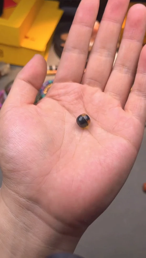 未镶嵌蓝珀裸石蓝珀金腰带多样性发其一