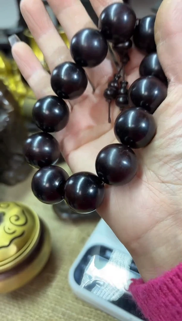 檀香紫檀（小叶紫檀）--------------木