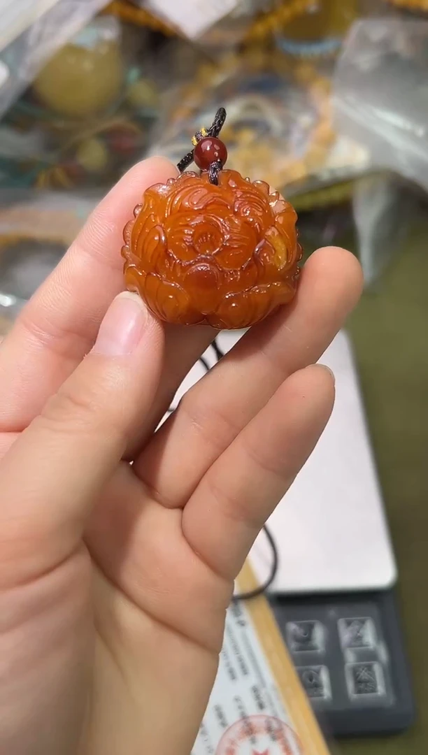 裸石琥珀未镶嵌琥珀蜜蜡吊坠