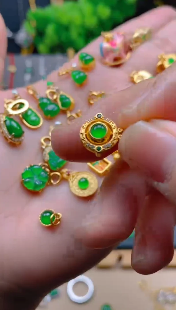 吊坠(不含链)银S925镶嵌翡翠小提溜