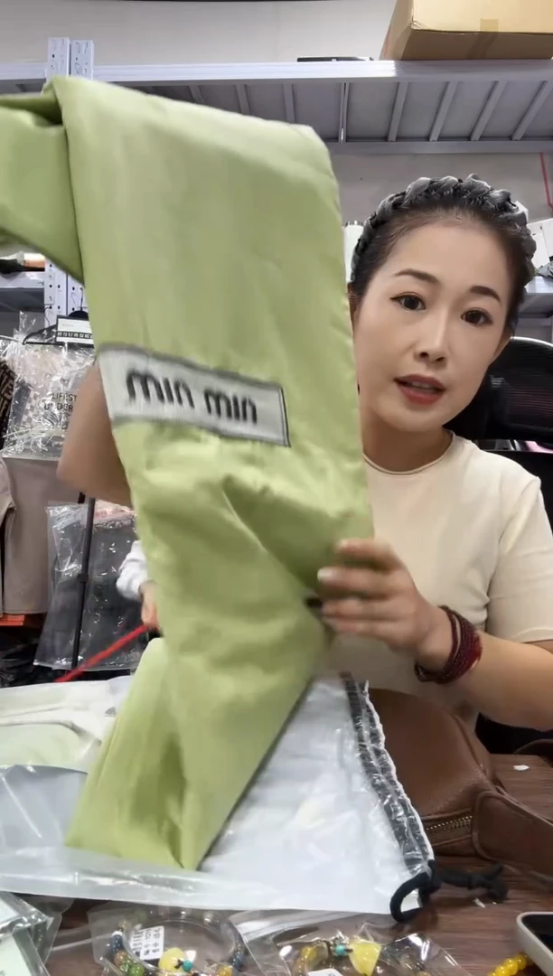 PVC给主播点点小红心 三件套 绿色