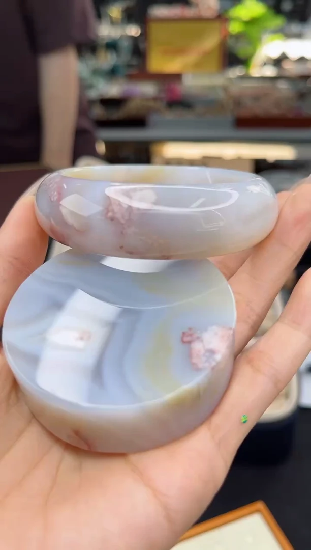 【闪购商品】石英质玉手镯未镶嵌60圈口（赠品镯心）3681237