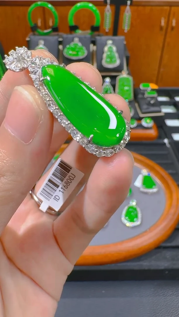 翡翠银S925镶嵌吊坠(赠链)天然a货翡翠