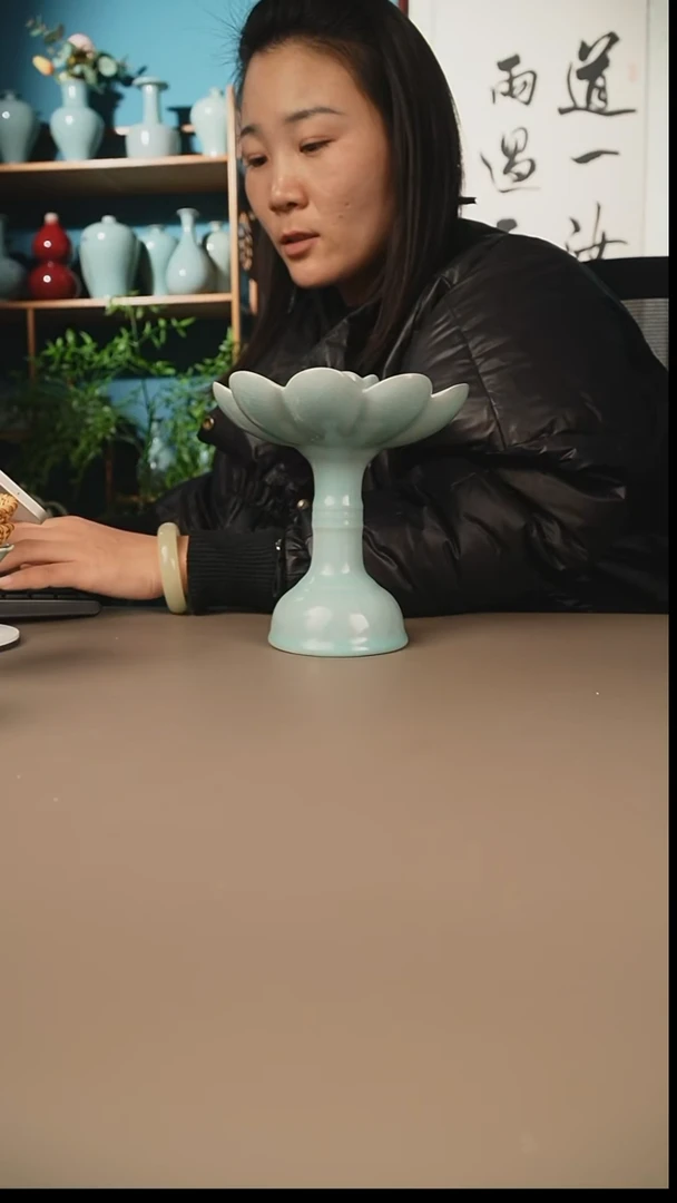 仿古莲花烛台   微暇