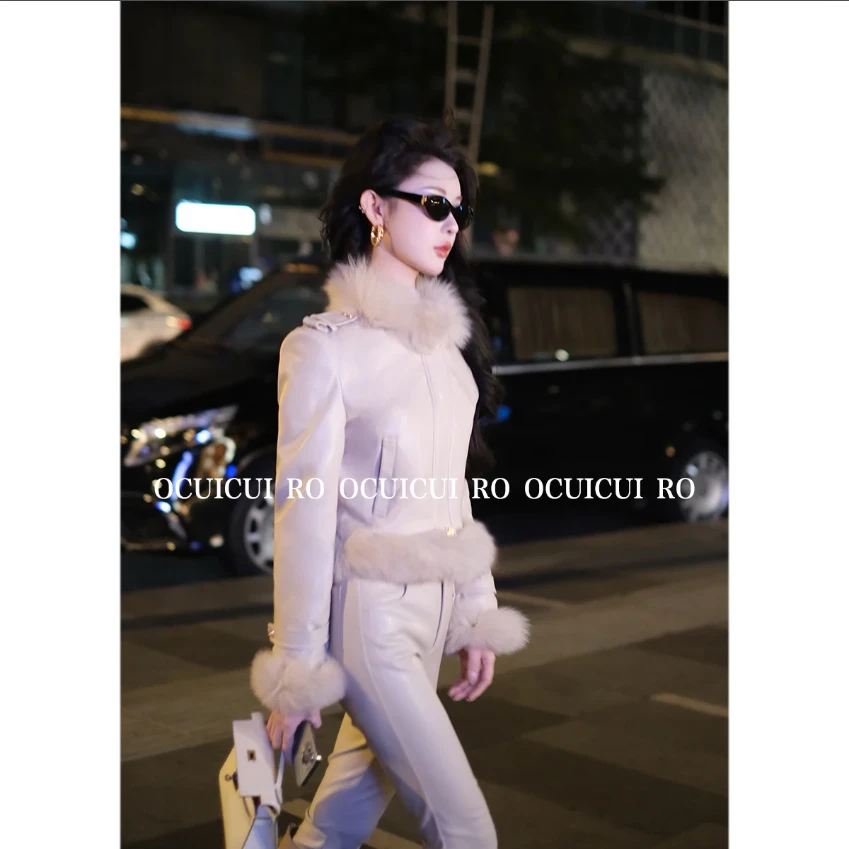 1.10日【 OCUICUI RO 闭幕式】 预约链接-----时尚套装