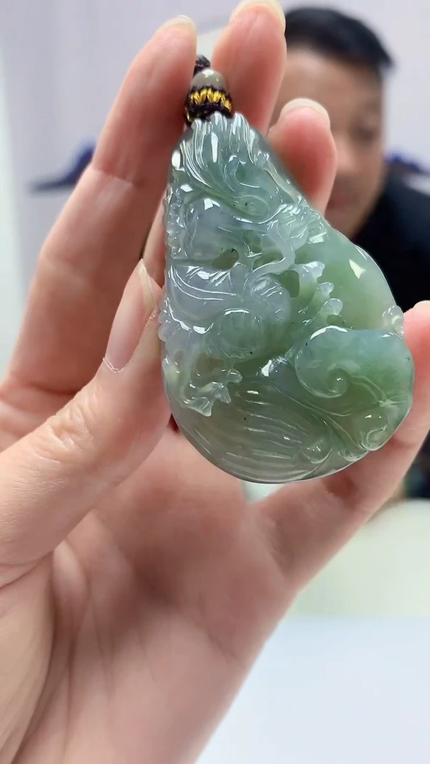 【闪购商品】定制翡翠未镶嵌4969zm-毛货挂件57龙牌