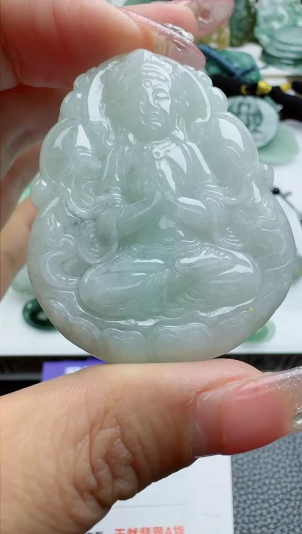 【闪购商品】翡翠颈饰未镶嵌11111111111