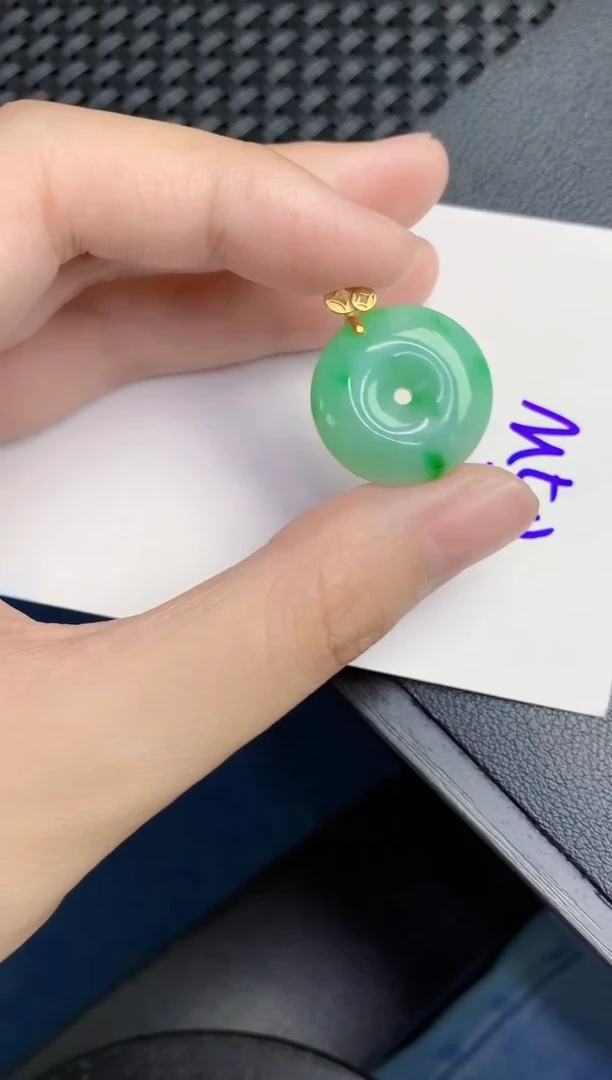 翡翠未镶嵌颈饰天然翡翠緬甸A貨