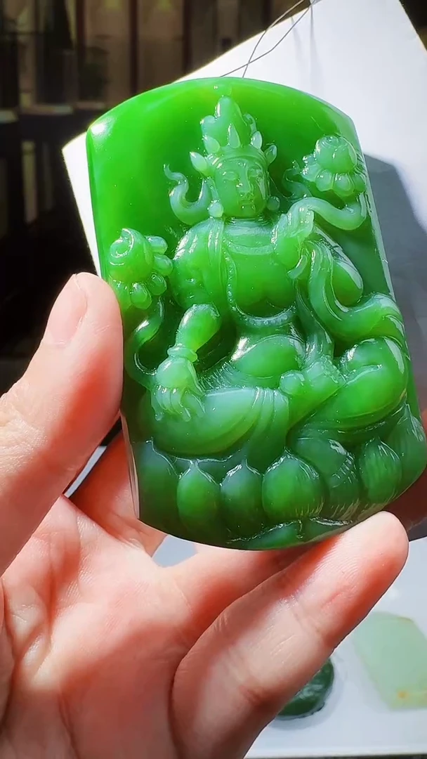 定制和田玉玉润名家天然和田玉（拍一发一）