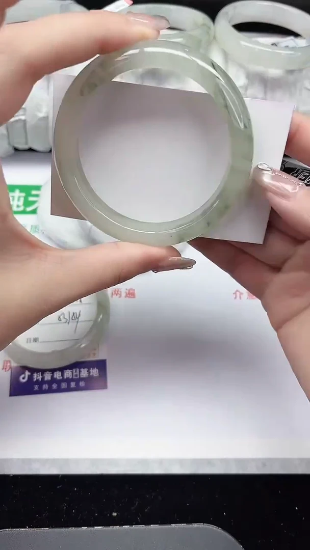 未镶嵌手镯石英质玉37-56/57