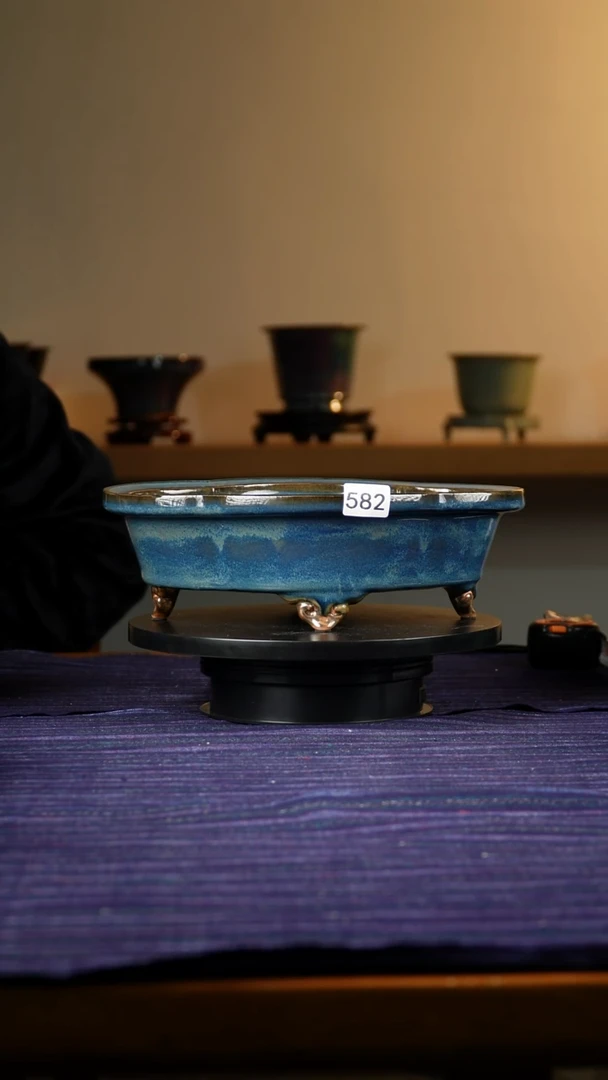 屠*582海棠盘托远山蓝