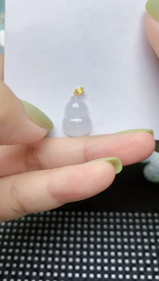 翡翠18K金镶嵌颈饰天然缅甸A货翡翠