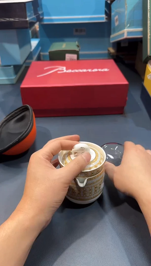 【闪购商品】碗E450全场正品，京东包邮