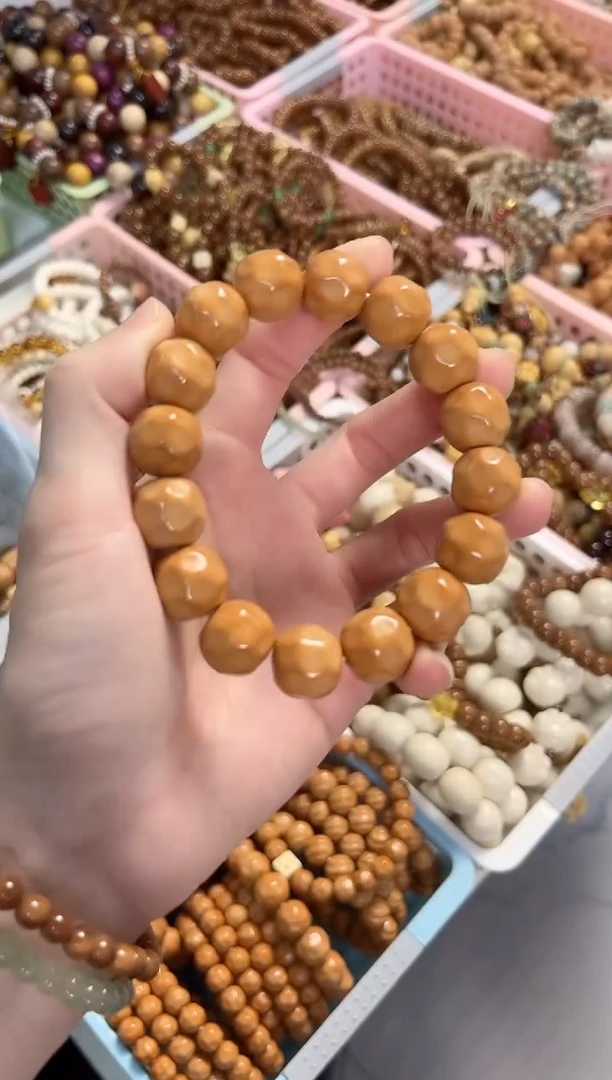 菩提根/象牙果手串猴头奶酪 13-14mm 全品