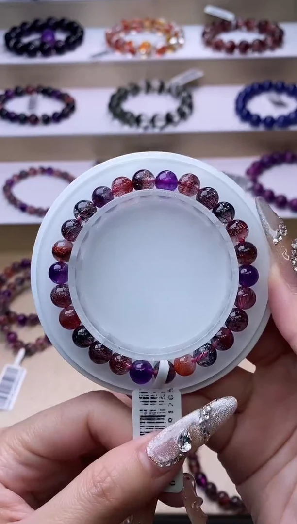 【闪购商品】水晶手链未镶嵌黑加仑超七7m+