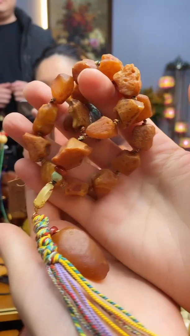 手链琥珀未镶嵌手持