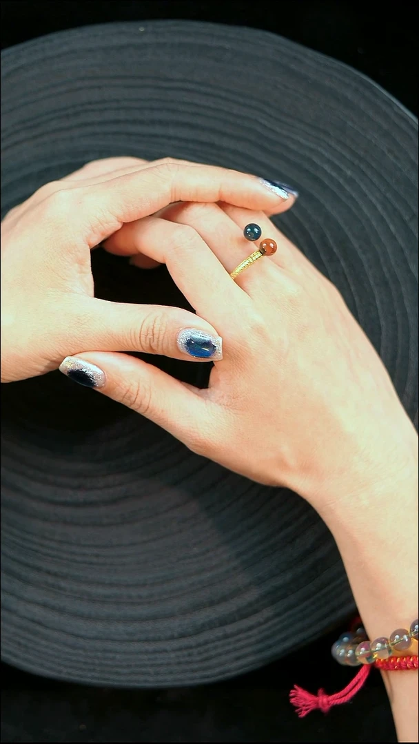 琥珀未镶嵌珠宝奇石蓝珀双珠款戒指