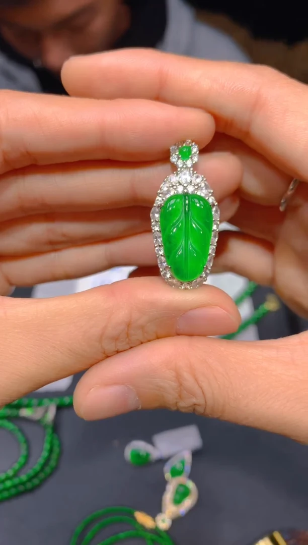 【闪购商品】定制翡翠未镶嵌250多样性发货（发其一）