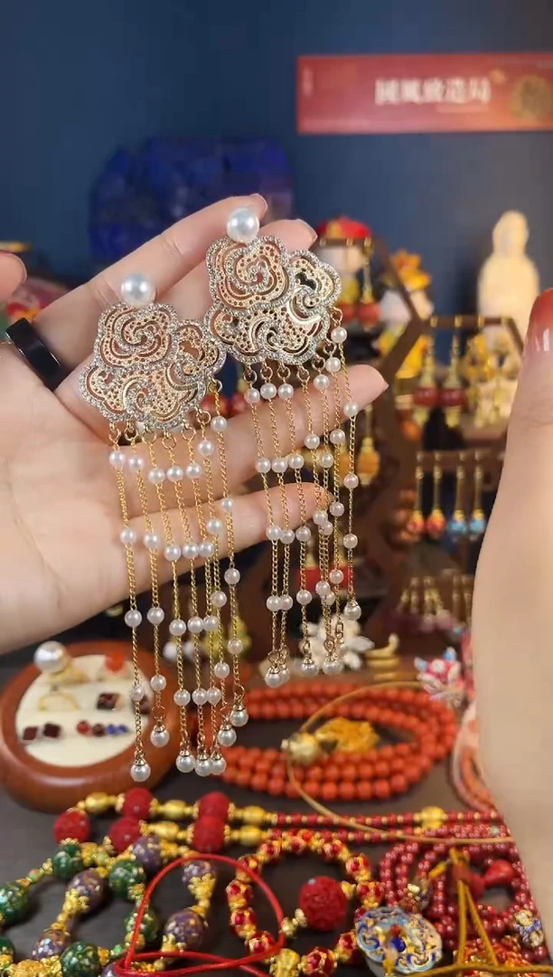 【闪购商品】351号美人卷珠帘花丝镶嵌款耳钉