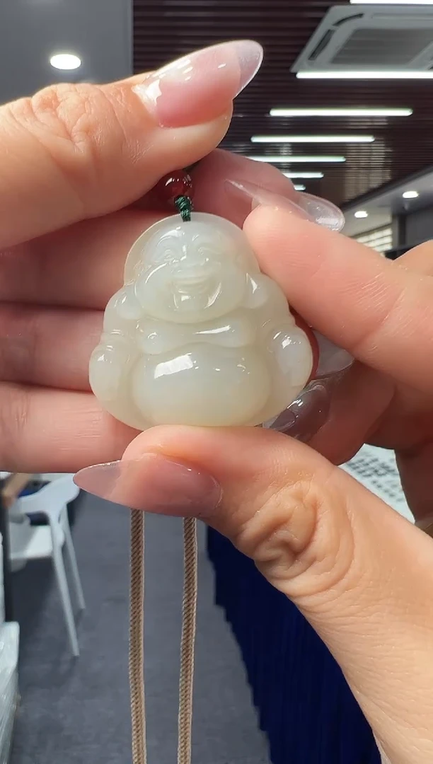 和田玉未镶嵌颈饰35mm佛公 配绳