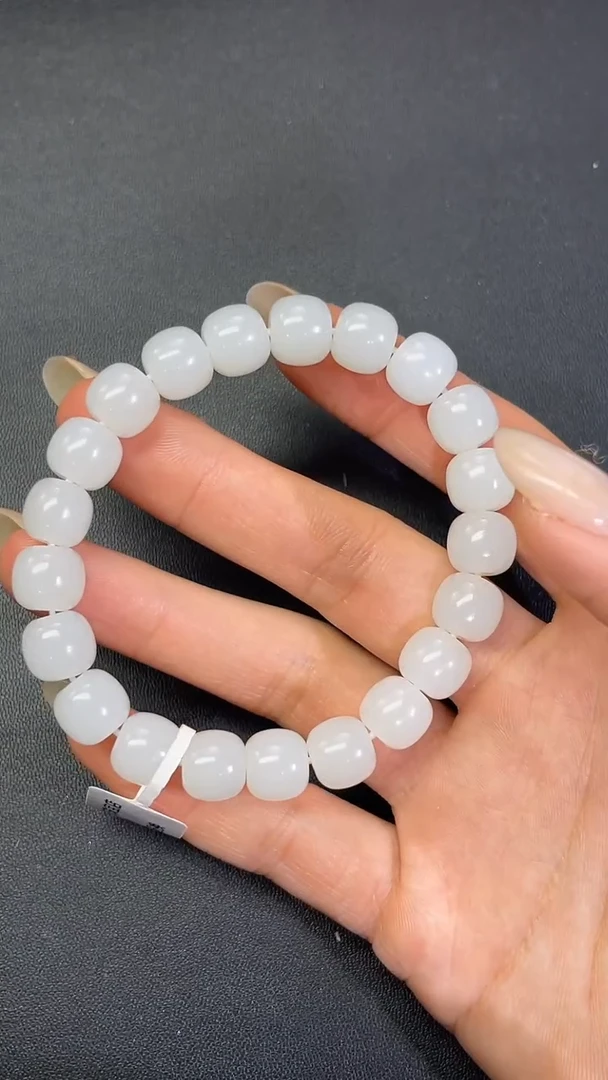 未镶嵌手链和田玉111