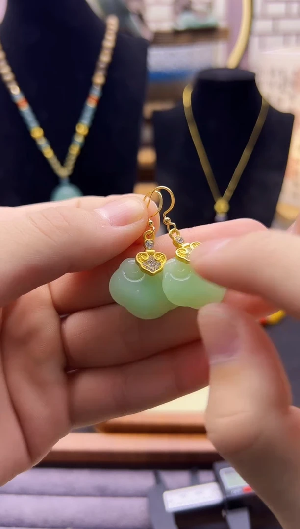 和田玉14K金镶嵌耳饰E451