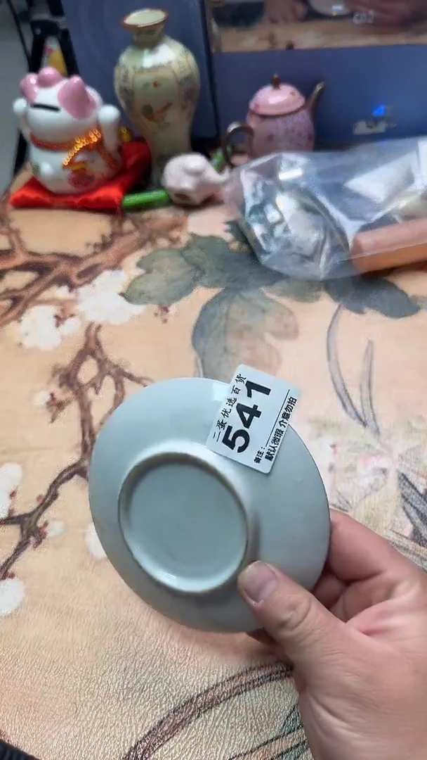摆件大***姐瓷器蓝色釉青花瓷