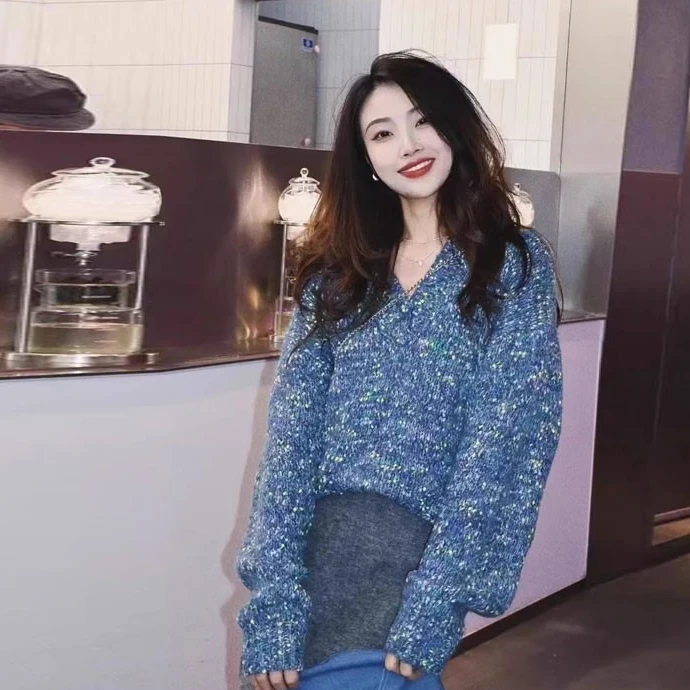 职业阿玛诗官哥家专柜2025春秋新款时尚V领宽松粗棒针织衫慵懒风