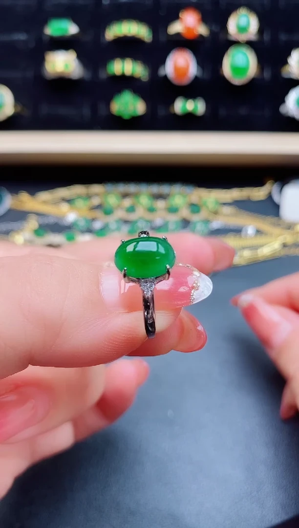 【闪购商品】翡翠戒指银S925镶嵌12121