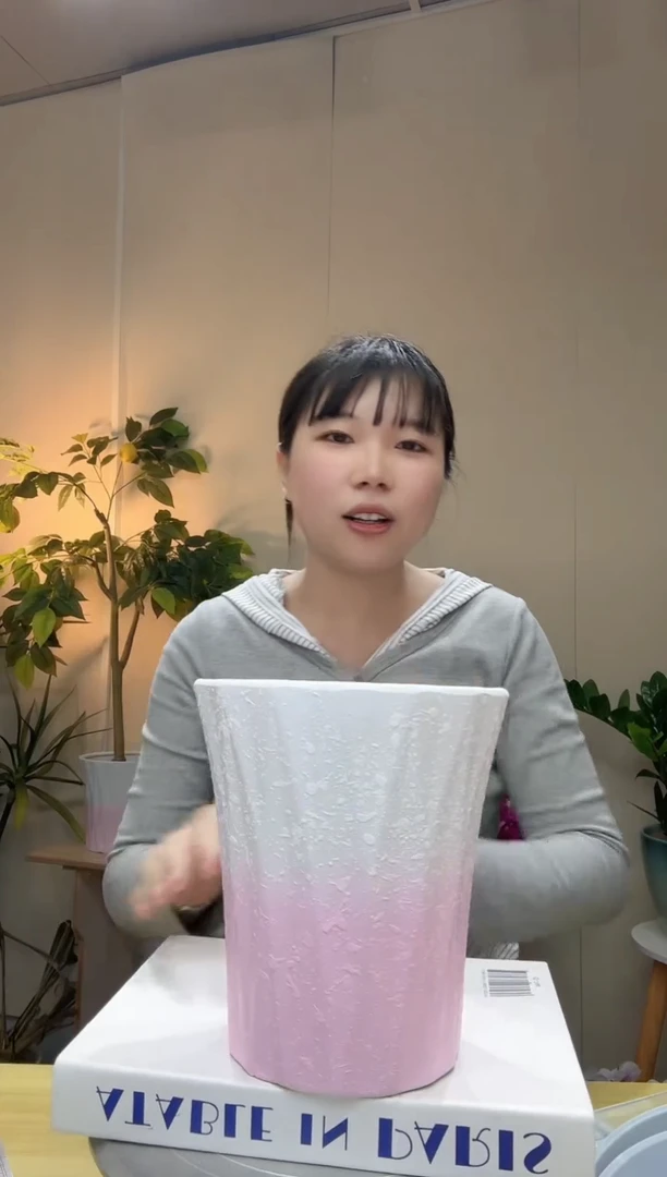 陶瓷花盆 雪花 渐变粉 小蛮腰 口径16/高度17 带塑料托盘＋防土垫