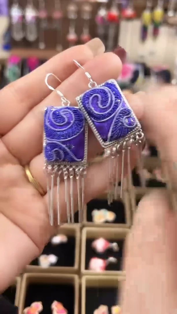 【闪购商品】织绣民族风老绣饰品315