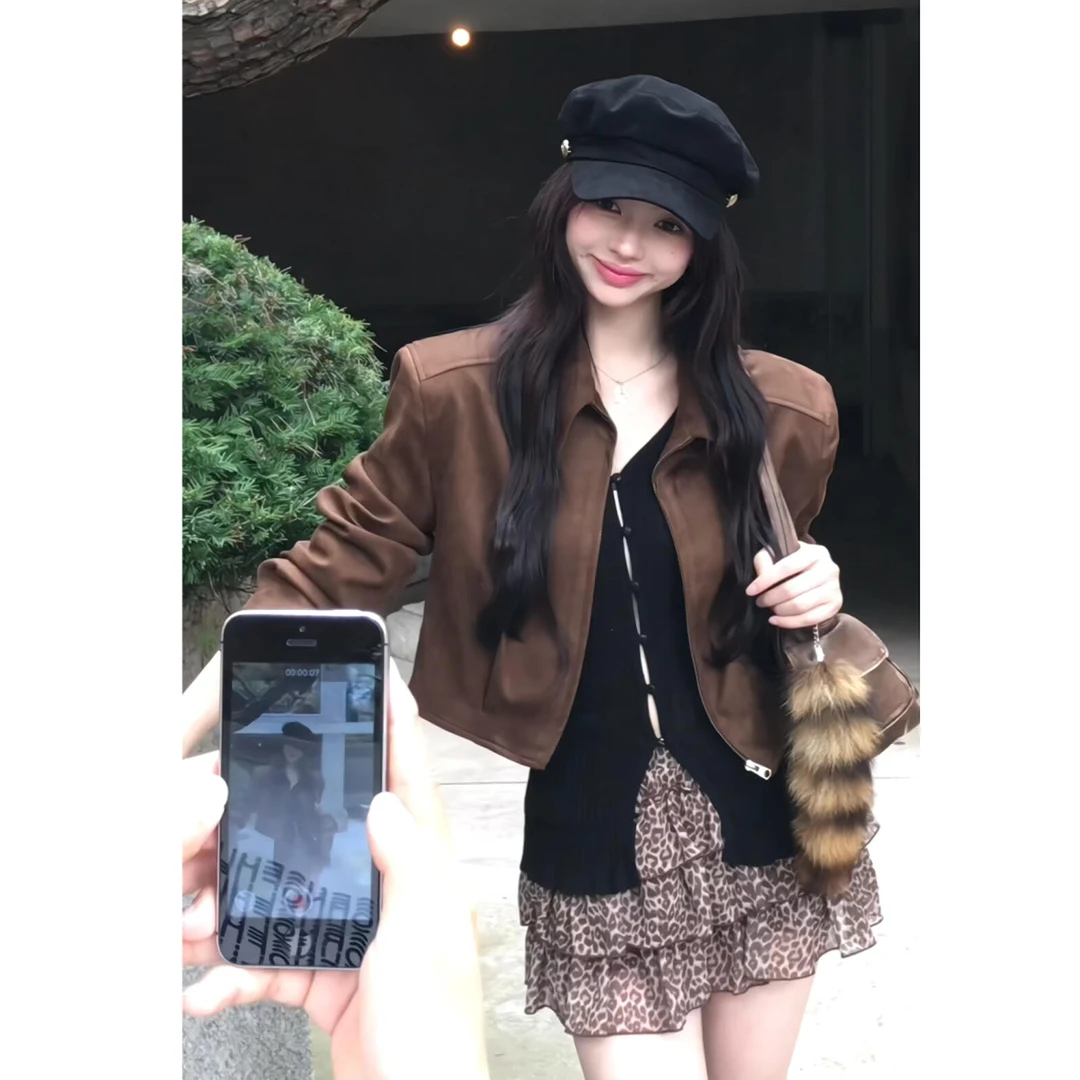 美式复古咖色翻领机车外套女秋季独特设计感宽松短款拉链夹克上衣