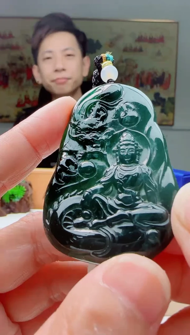 【闪购商品】翡翠颈饰未镶嵌11111111