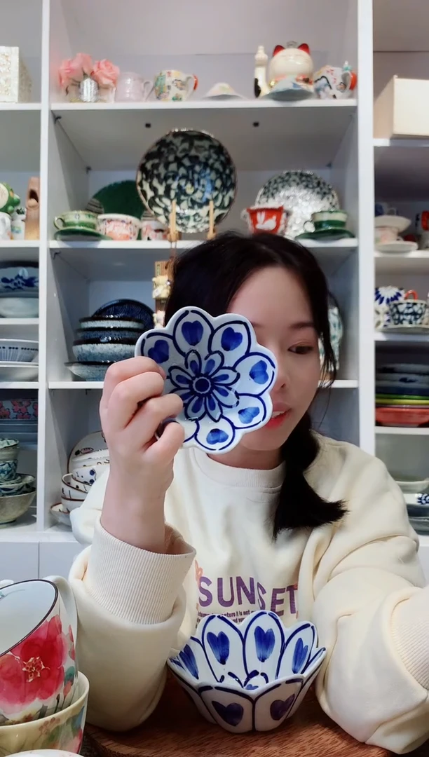 陶瓷【微瑕】寿山小号花朵甜品碗10.5cm