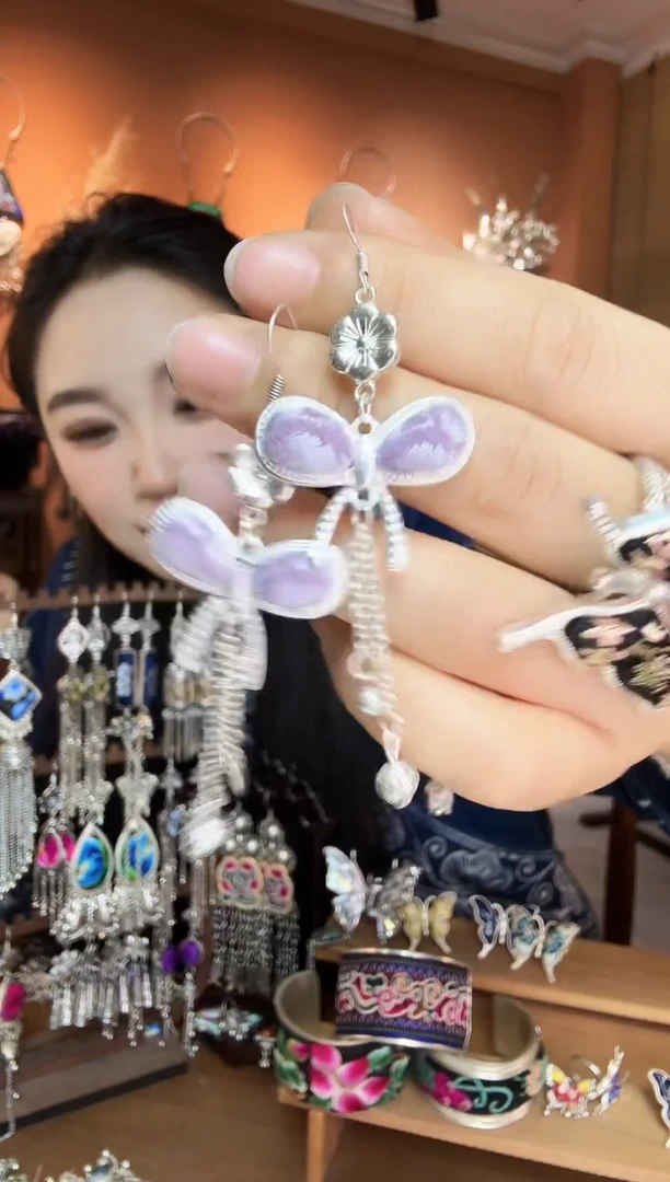 刺绣纯手民族风耳环