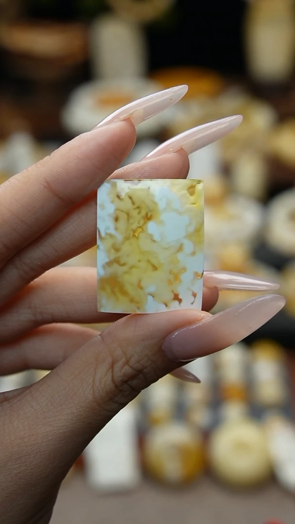 【闪购商品】琥珀裸石未镶嵌11111111111111111