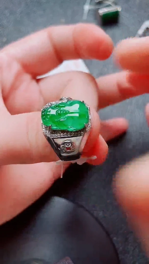 翡翠戒指银S925镶嵌翡翠