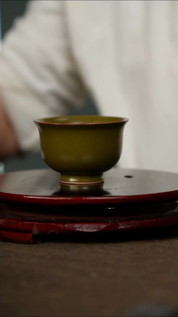 柴烧 压手杯 黄金釉 大师亲签底款