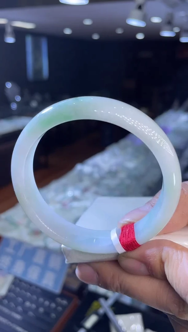 未镶嵌手镯翡翠正圈