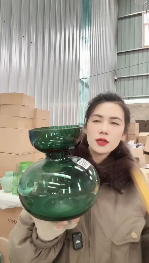 081直播玻璃花瓶